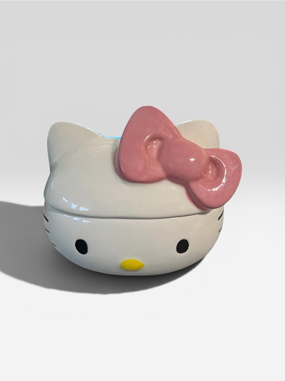 Hello Kitty White Ceramic Trinket Box with Pink Bow